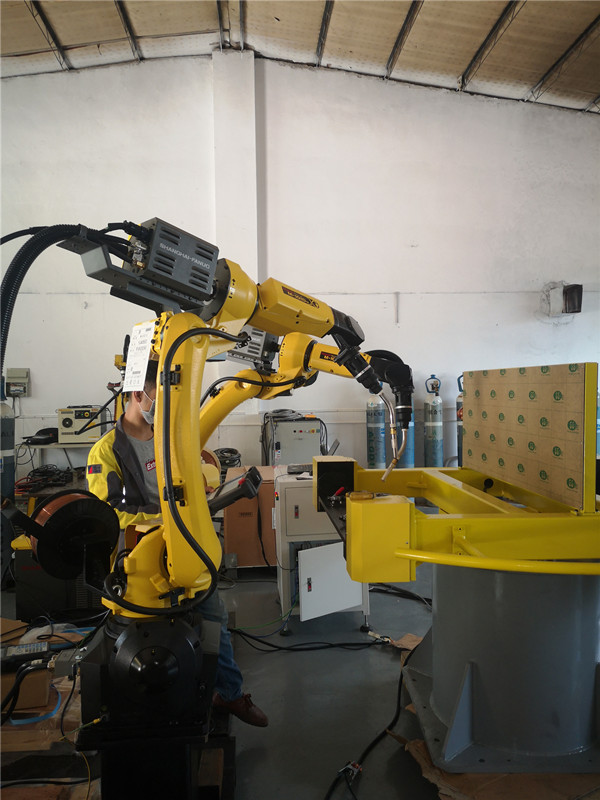 雙工位發(fā)那科焊接機(jī)器人